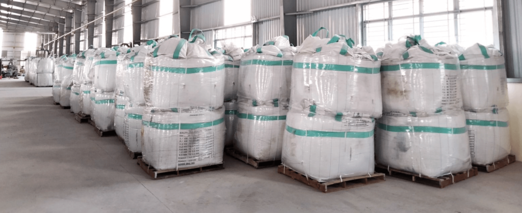 Bags of Quartz Grits (Raw Material for Quartz Countertops)